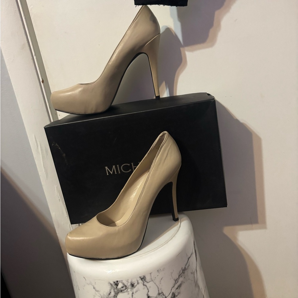 Michael Kors Beige Platform Heels